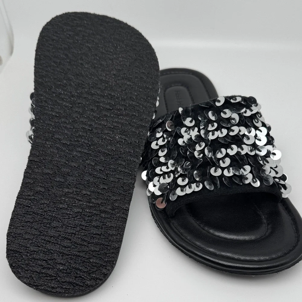 Free People Shipwreck Surf Slip on Embellished Slip-on Sandals Size 7.5 - NEW‎